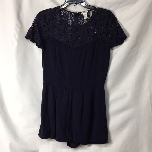 Forever21 Women’s Navy Romper Size S Like-New Condition - Picture 1 of 5